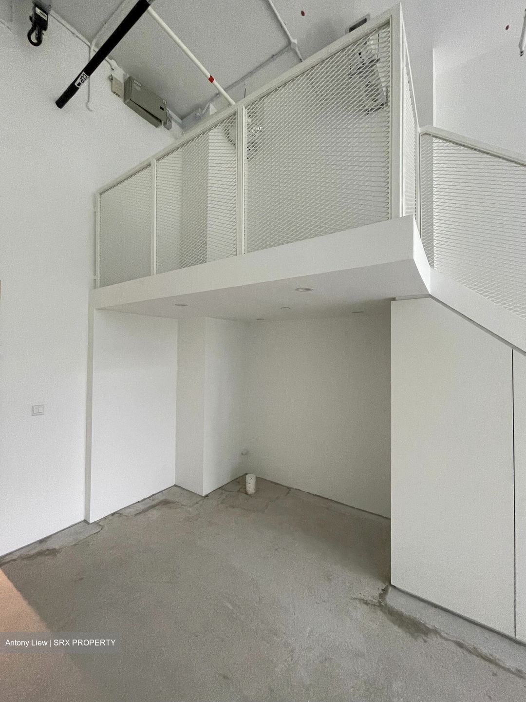 Woods Square (D25), Office #454955361